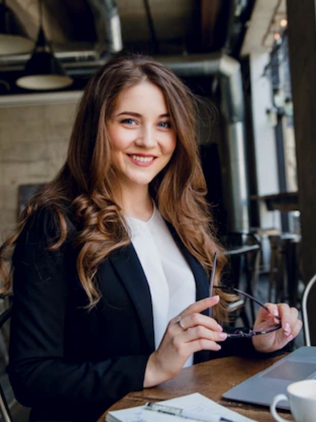 Top 7 Sales quotes when you think of quitting your job